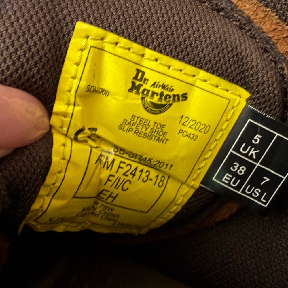 Women’s Dr. Martens Dark Brown Leather Steel Toe Lace-Up Boots - Size 7 - Picture 7 of 13